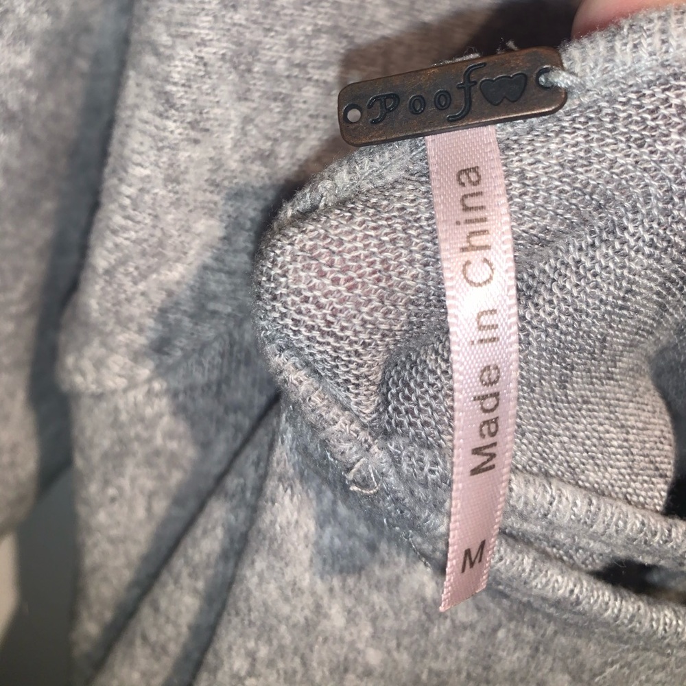 Sweater - Picture 3 of 3